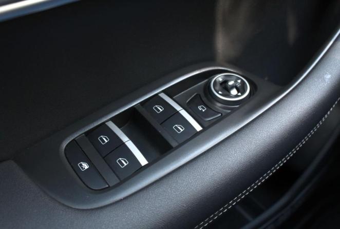 Chery Tiggo 7 Pro Max I с пробегом 2023 года, цена 1 983 000 рублей, 25320 км, внедорожник, Автокод Объявления