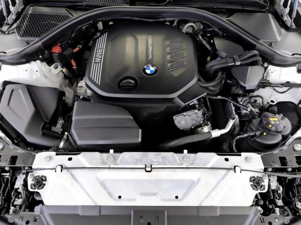 BMW 3 серии VII (G2x) с пробегом 2021 года, цена 3 350 000 рублей, 62780 км, седан, Автокод Объявления
