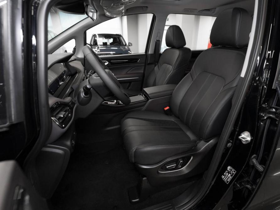 GAC Trumpchi M6 Max Москва  - изображение 9