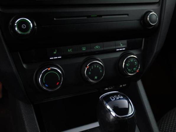 Skoda Octavia III (A7) с пробегом 2013 года, цена 1 177 055 рублей, 230578 км, лифтбек, Автокод Объявления