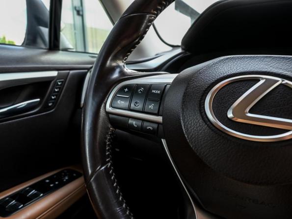 Lexus RX IV с пробегом 2017 года, цена 3 599 000 рублей, 222911 км, внедорожник, Автокод Объявления