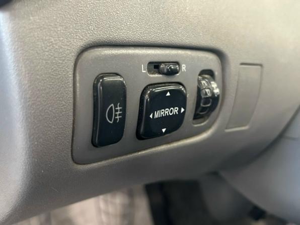 Toyota Yaris I с пробегом 2000 года, цена 299 000 рублей, 218807 км, хэтчбек, Автокод Объявления