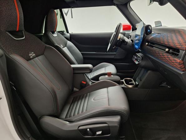 Mini Cabrio IV с пробегом 2025 года, цена 6 720 000 рублей, 3510 км, кабриолет, Автокод Объявления
