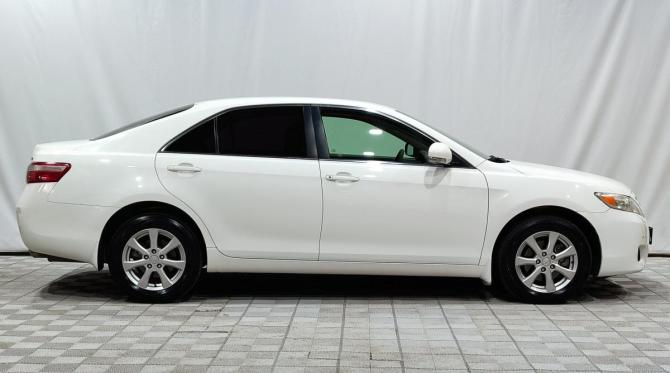 Toyota Camry VI (XV40) Рестайлинг с пробегом 2011 года, цена 1 500 000 рублей, 205600 км, седан, Автокод Объявления