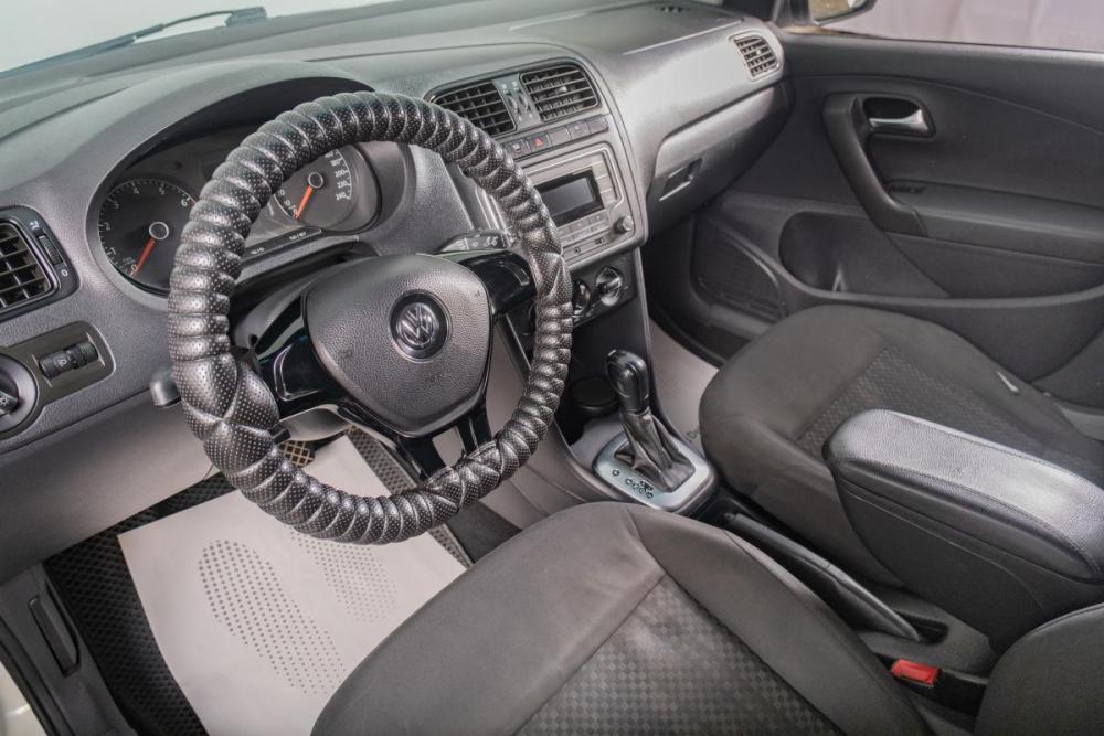 Volkswagen Polo V Рестайлинг Томск  - изображение 9