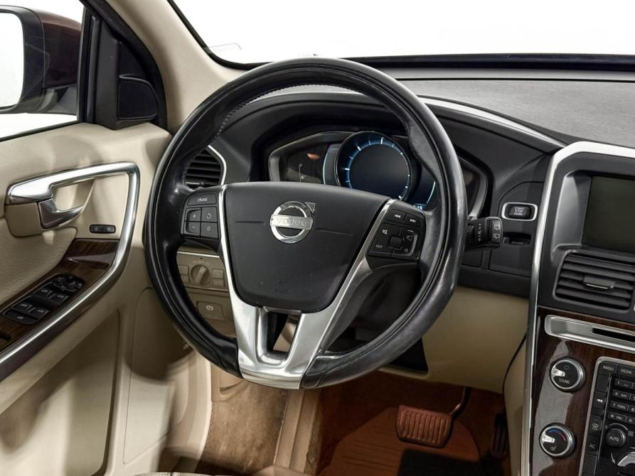 Volvo XC60 I Рестайлинг Санкт-Петербург  - изображение 16