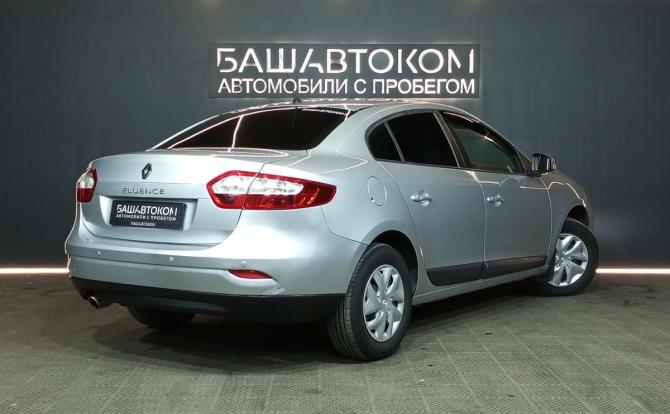 Renault Fluence I Рестайлинг с пробегом 2014 года, цена 699 000 рублей, 231536 км, седан, Автокод Объявления