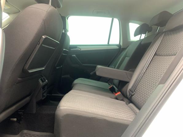 Volkswagen Tiguan II с пробегом 2018 года, цена 2 489 000 рублей, 129334 км, внедорожник, Автокод Объявления