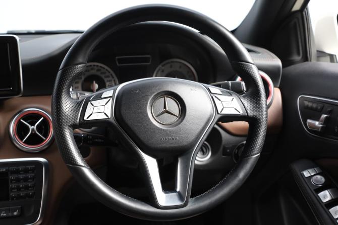 Mercedes-Benz A-Класс AMG I (W176) с пробегом 2013 года, цена 1 669 000 рублей, 93000 км, хэтчбек, Автокод Объявления