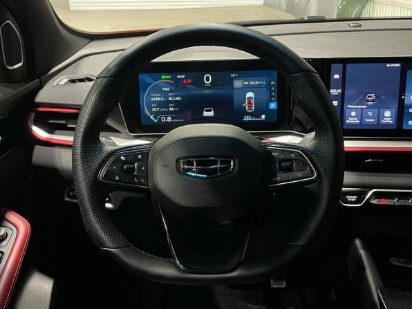 Geely Coolray I Рестайлинг с пробегом 2024 года, цена 1 650 000 рублей, 95318 км, внедорожник, Автокод Объявления