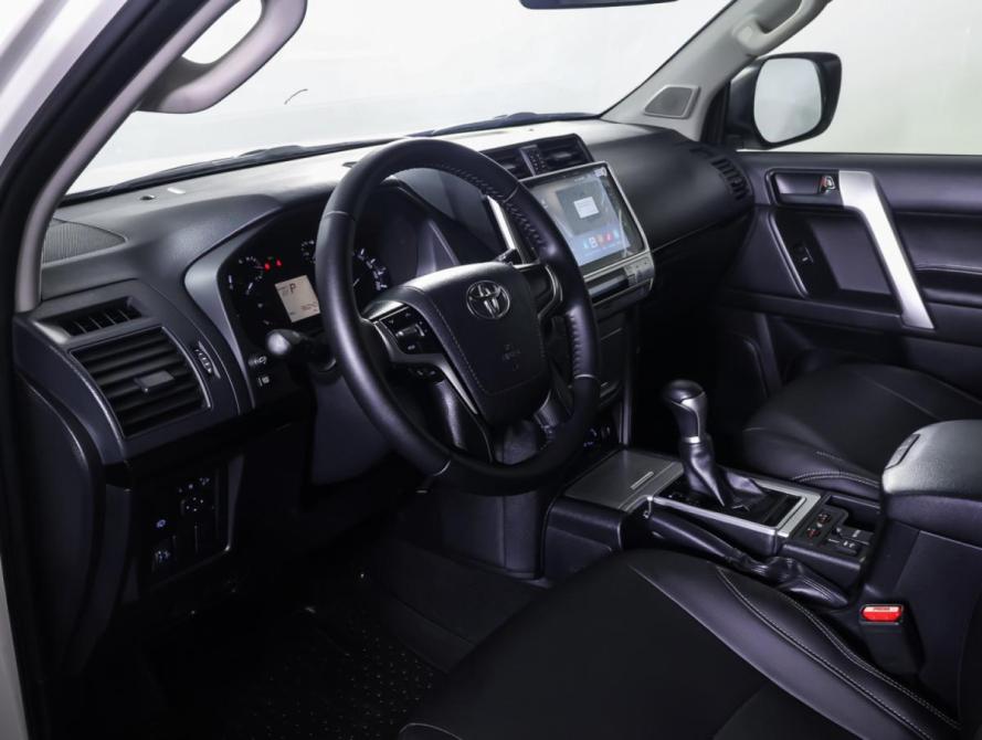 Toyota Land Cruiser Prado 150 Series Рестайлинг 2 Москва  - изображение 15