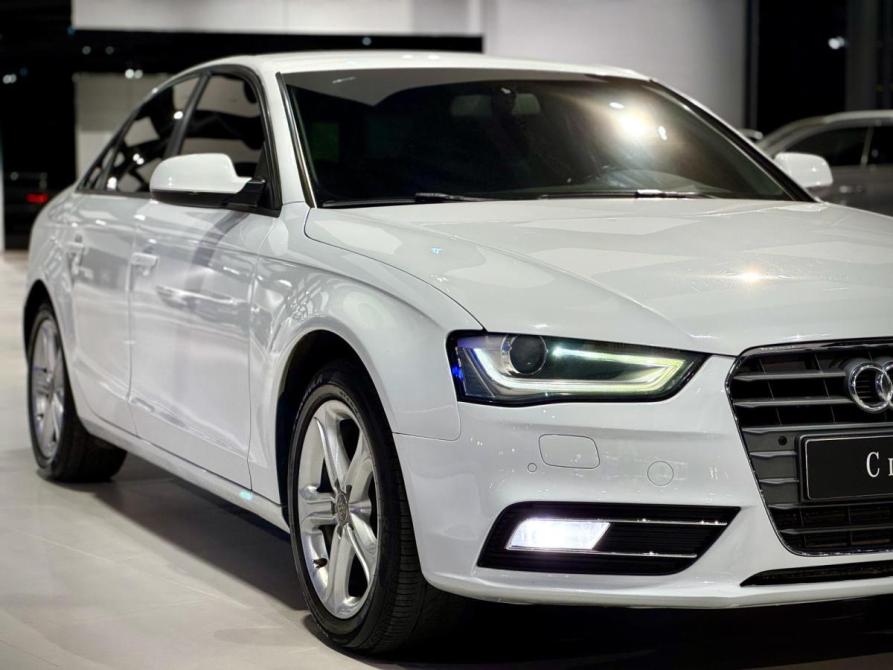 Audi A4 IV (B8) Рестайлинг Екатеринбург  - изображение 9