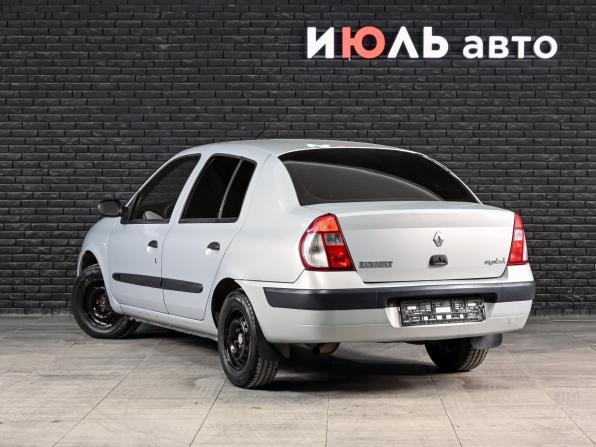 Renault Symbol I Рестайлинг с пробегом 2004 года, цена 190 000 рублей, 237232 км, седан, Автокод Объявления