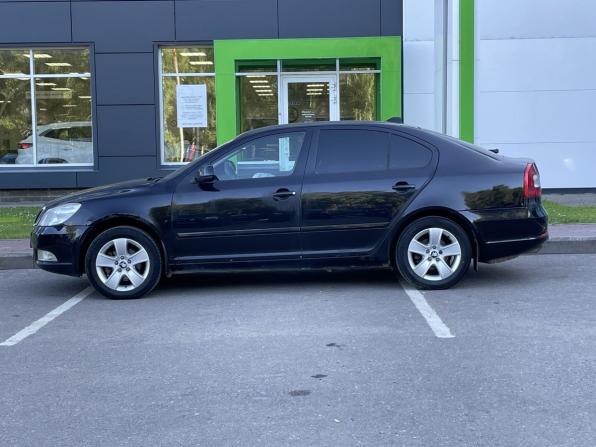 Skoda Octavia II (A5) Рестайлинг с пробегом 2011 года, цена 650 000 рублей, 211661 км, лифтбек, Автокод Объявления