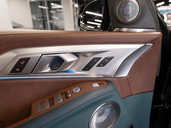 BMW XM с пробегом 2025 года, цена 20 340 000 рублей, 11128 км, внедорожник, Автокод Объявления