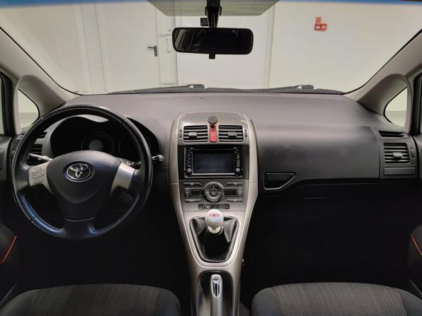 Toyota Auris I с пробегом 2007 года, цена 630 000 рублей, 187590 км, хэтчбек, Автокод Объявления