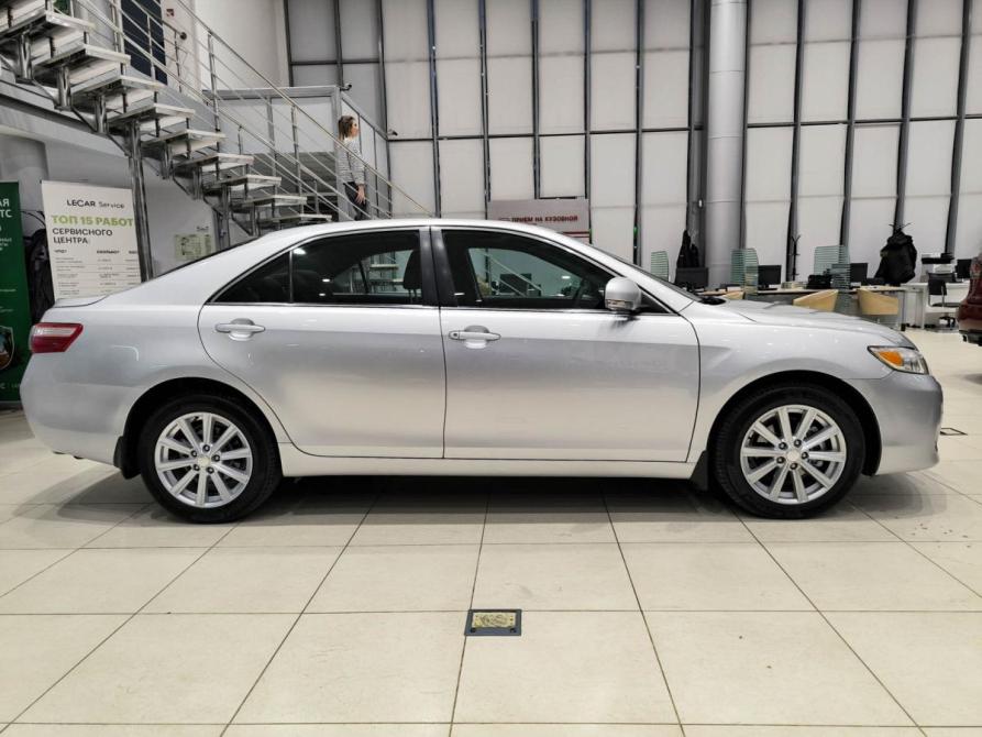 Toyota Camry VI (XV40) Рестайлинг Казань  - изображение 5