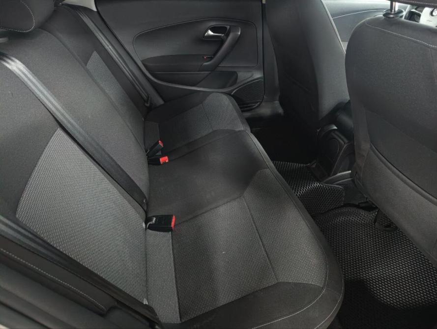Volkswagen Polo V Рестайлинг Санкт-Петербург  - изображение 19