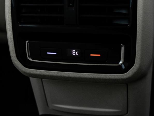 Volkswagen Passat B8 с пробегом 2019 года, цена 2 499 000 рублей, 205663 км, универсал, Автокод Объявления