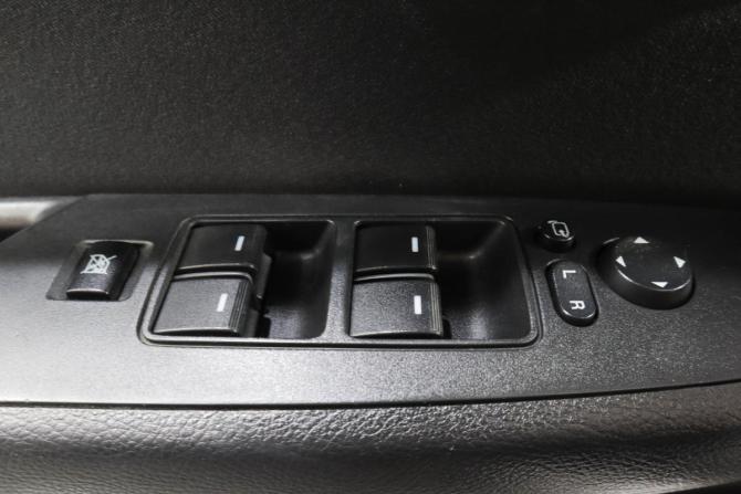 Mazda 6 II (GH) Рестайлинг с пробегом 2011 года, цена 1 049 000 рублей, 300000 км, лифтбек, Автокод Объявления