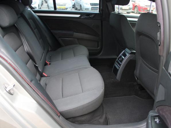 Skoda Superb II Рестайлинг с пробегом 2013 года, цена 889 000 рублей, 198211 км, лифтбек, Автокод Объявления