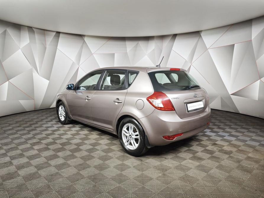 Kia Ceed I Рестайлинг Москва  - изображение 4