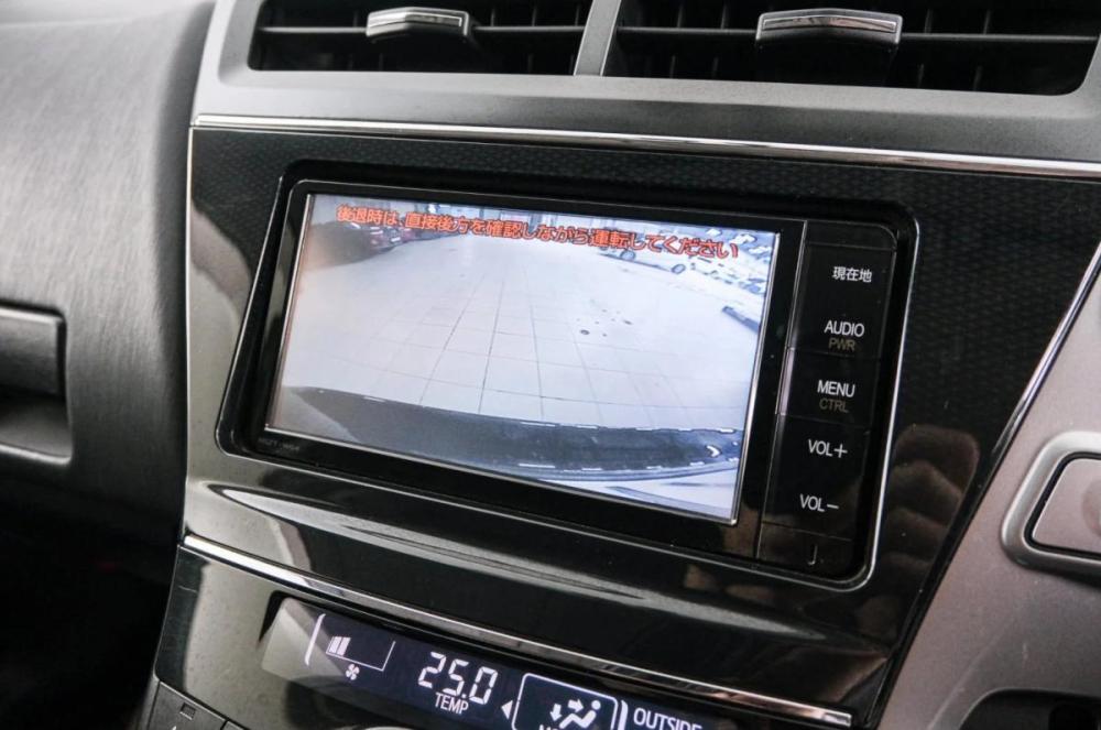 Toyota Prius Alpha I (ZVW40/41) Рестайлинг Красноярск  - изображение 16