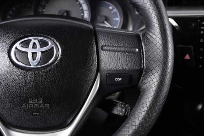 Toyota Corolla XI (E160 E170 E180) с пробегом 2014 года, цена 1 349 000 рублей, 180300 км, седан, Автокод Объявления