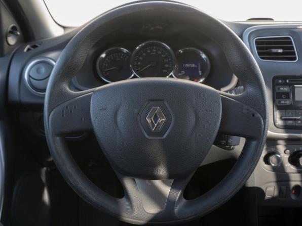 Renault Logan II с пробегом 2017 года, цена 739 000 рублей, 119258 км, седан, Автокод Объявления