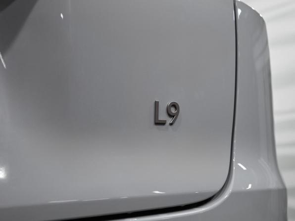 Новый Li Auto (Lixiang) L9 I Рестайлинг 2026 года, цена 12 090 000 рублей, внедорожник, Автокод Объявления