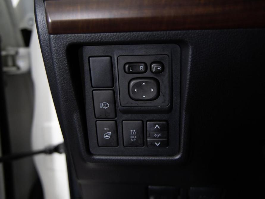 Toyota Land Cruiser Prado 150 Series Рестайлинг 1 Санкт-Петербург  - изображение 19