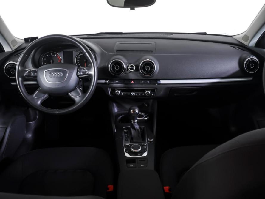 Audi A3 III (8V) Москва  - изображение 12