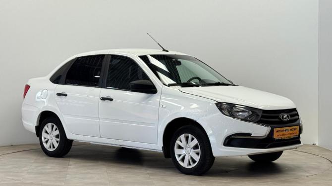 Lada (ВАЗ) Granta I Рестайлинг с пробегом 2021 года, цена 425 000 рублей, 215093 км, седан, Автокод Объявления