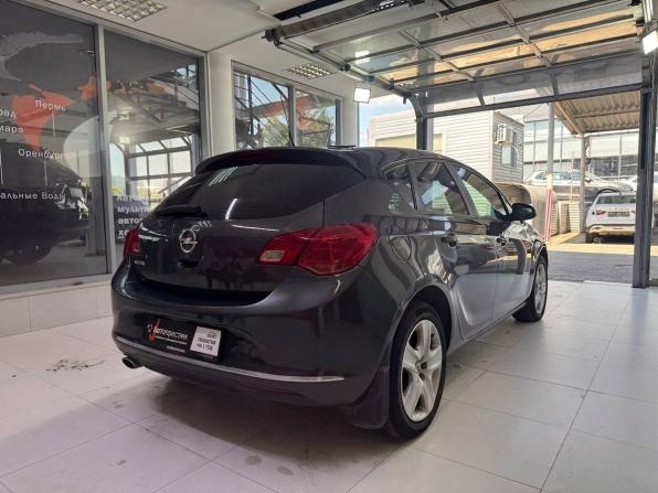 Opel Astra J Рестайлинг с пробегом 2012 года, цена 680 000 рублей, 213142 км, хэтчбек, Автокод Объявления