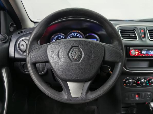 Renault Logan II с пробегом 2015 года, цена 499 000 рублей, 225379 км, седан, Автокод Объявления