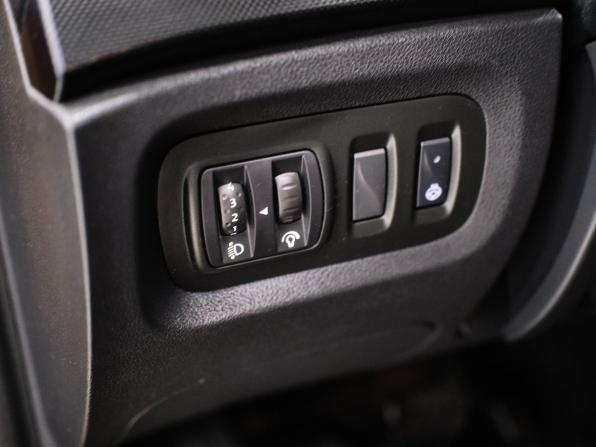 Renault Kaptur I Рестайлинг с пробегом 2021 года, цена 1 552 000 рублей, 110191 км, внедорожник, Автокод Объявления