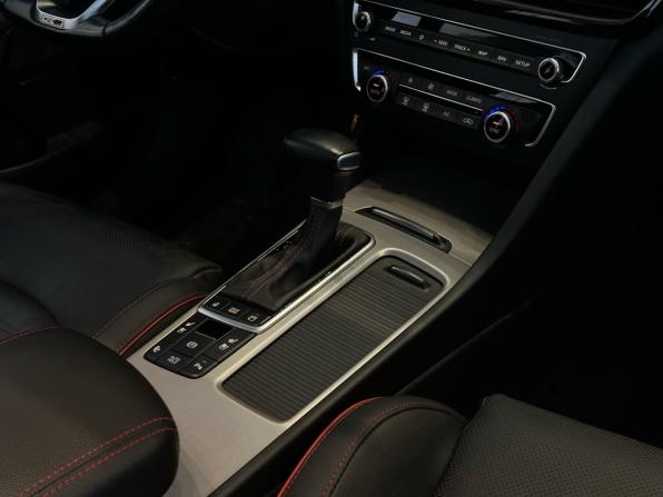 Kia Optima IV Рестайлинг с пробегом 2019 года, цена 2 349 000 рублей, 76012 км, седан, Автокод Объявления