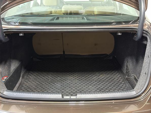 Volkswagen Jetta VI с пробегом 2013 года, цена 1 099 000 рублей, 77000 км, седан, Автокод Объявления