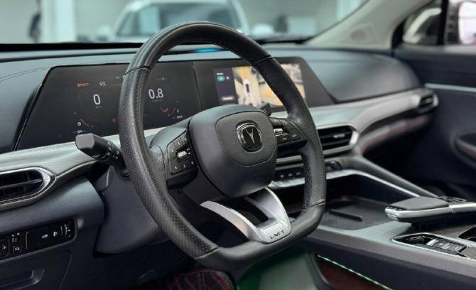 Changan UNI-T I с пробегом 2024 года, цена 2 389 000 рублей, 30419 км, внедорожник, Автокод Объявления