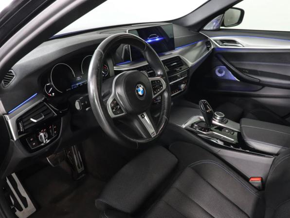 BMW 5 серии VII (G30/G31/G38) с пробегом 2020 года, цена 4 200 000 рублей, 93000 км, седан, Автокод Объявления