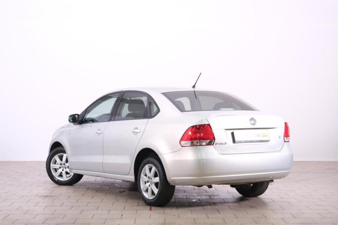 Volkswagen Polo V с пробегом 2013 года, цена 919 000 рублей, 208000 км, седан, Автокод Объявления