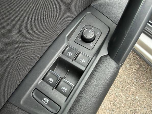 Volkswagen Tiguan II Рестайлинг с пробегом 2021 года, цена 3 095 000 рублей, 97661 км, внедорожник, Автокод Объявления