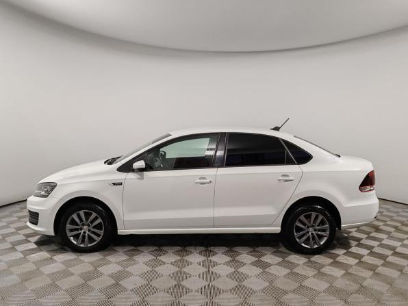 Volkswagen Polo V Рестайлинг с пробегом 2019 года, цена 1 175 000 рублей, 112007 км, седан, Автокод Объявления