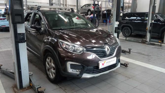 Renault Kaptur I с пробегом 2017 года, цена 899 000 рублей, 214069 км, внедорожник, Автокод Объявления