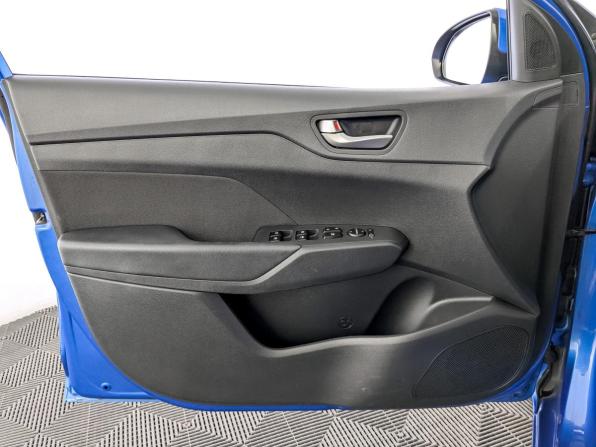 Hyundai Solaris II с пробегом 2019 года, цена 1 495 000 рублей, 64302 км, седан, Автокод Объявления
