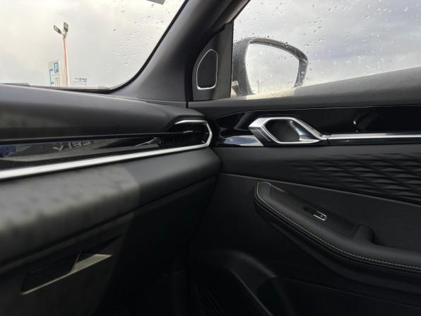 Geely Coolray I Рестайлинг с пробегом 2025 года, цена 2 550 000 рублей, 38 км, внедорожник, Автокод Объявления