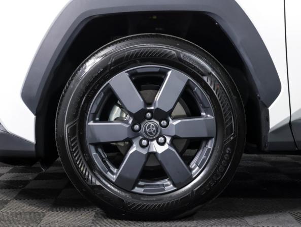 Toyota RAV4 VI (XA60) с пробегом 2025 года, цена 4 428 000 рублей, 2865 км, внедорожник, Автокод Объявления