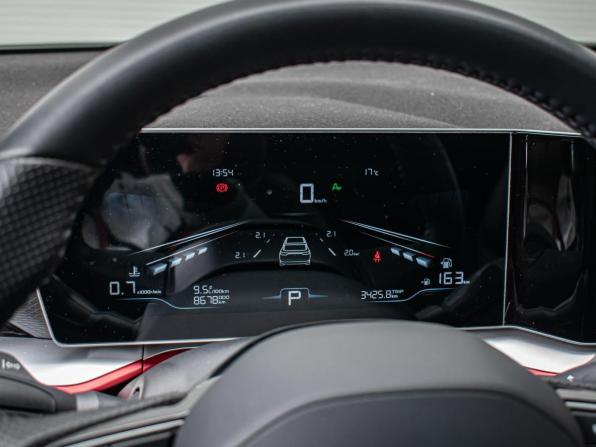 Geely Coolray I Рестайлинг с пробегом 2024 года, цена 2 330 000 рублей, 8678 км, внедорожник, Автокод Объявления