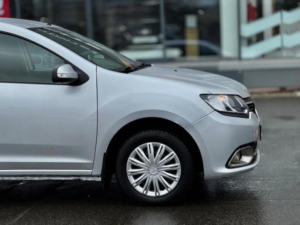 Renault Logan II с пробегом 2015 года, цена 479 000 рублей, 331986 км, седан, Автокод Объявления