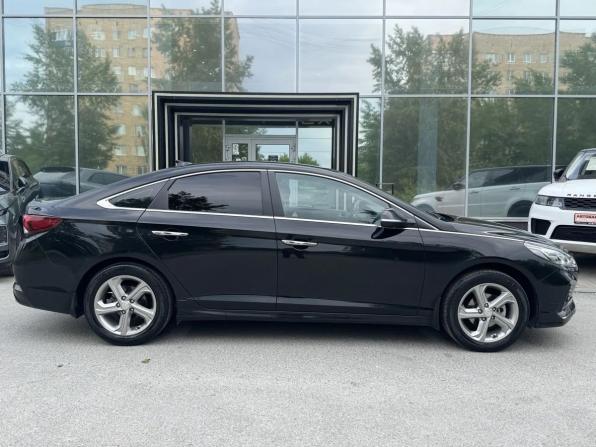 Hyundai Sonata VII (LF) Рестайлинг с пробегом 2018 года, цена 1 899 000 рублей, 115200 км, седан, Автокод Объявления